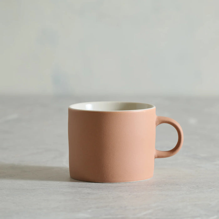 Little Minimalist Cup