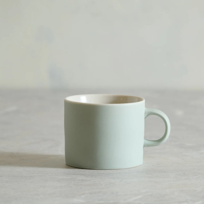 Little Minimalist Cup