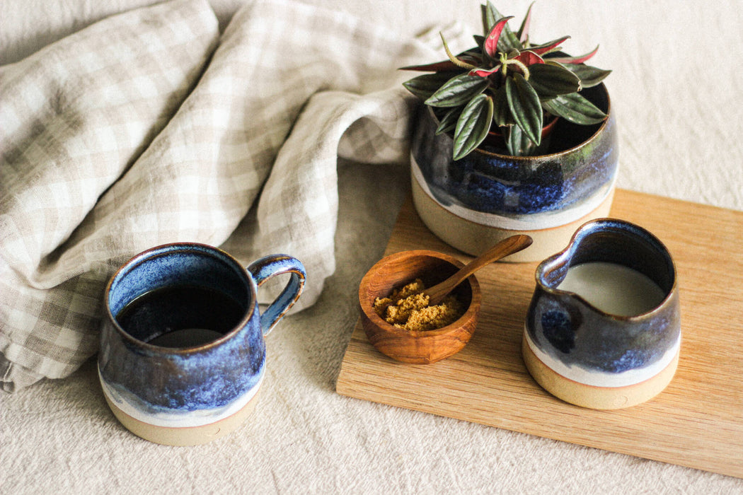 Sand & Sea Short Stoneware Pourer